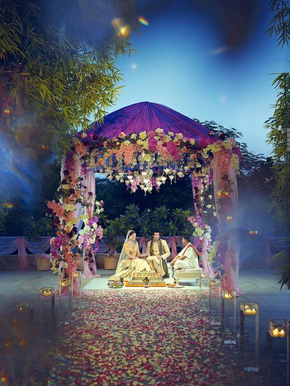 Vivanta Surajkund, NCR Faridabad Buitenkant foto A Sikh wedding