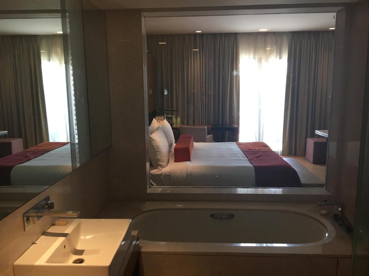 Vivanta Surajkund, NCR Faridabad Buitenkant foto